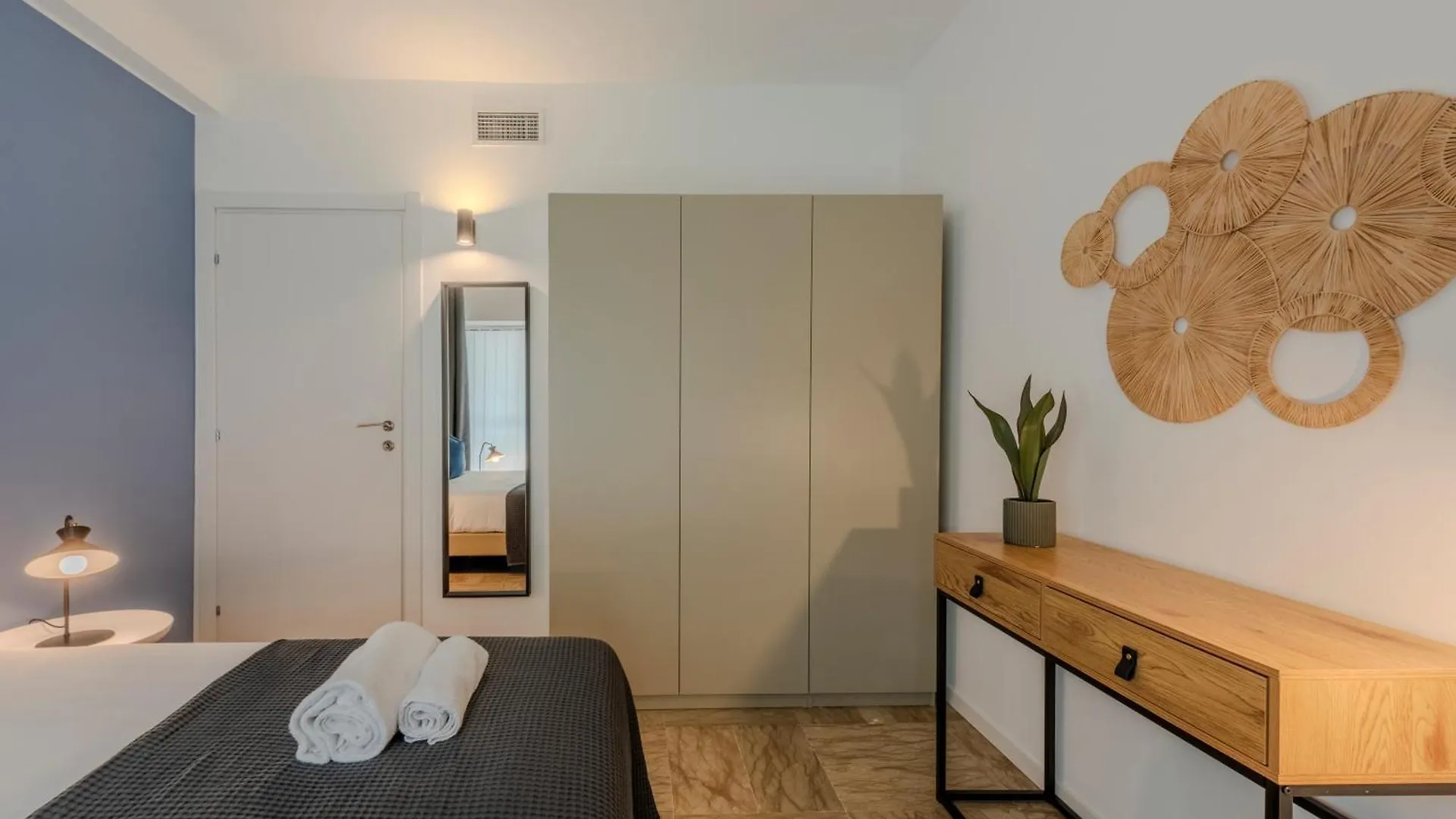 Sweett - Mazzini Apartment Milan 0*,  Italy